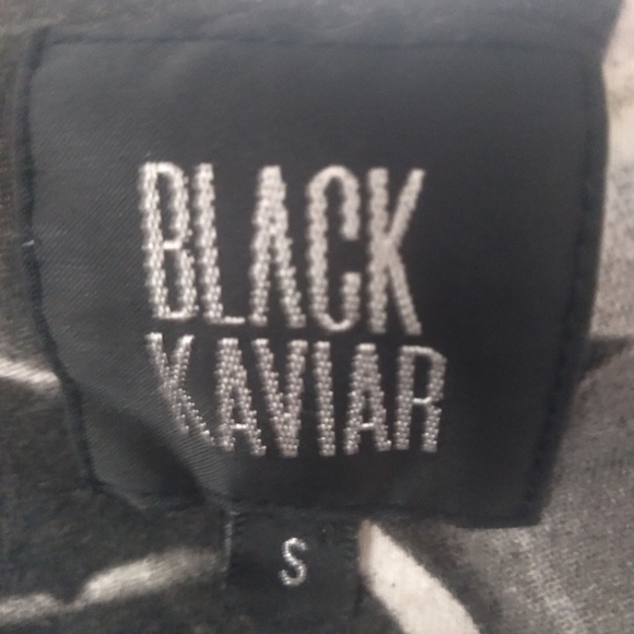 Black Kaviar top Size small - Picture 9 of 9
